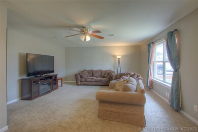 14373 S Birch St, Glenpool, OK 74033 - photo 4