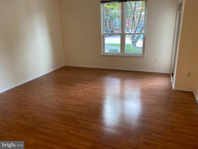 The Gates Of McLean unit 5107, McLean, VA 22102 - photo 4