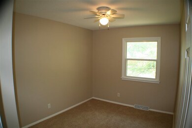 1803 W 68th St, Davenport, IA 52806 - photo 7