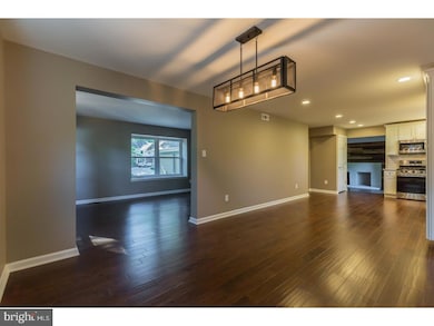 8 Henley Ln, Voorhees, NJ 08043 - photo 5