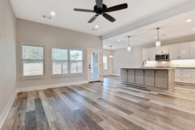 4902 Dry Creek Rd, Sherman, TX 75092 - photo 4