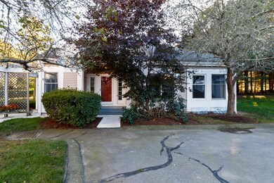 1 Oakmont Dr unit 1, Buzzards Bay, MA 02532 - photo 2