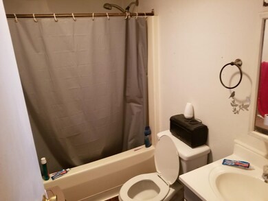 64-66 James St, Springfield, MA 01105 - photo 5