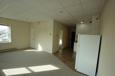 18 E Central St unit 4, Franklin, MA 02038 - photo 6