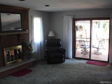 1153 Doebler Dr, North Tonawanda, NY 14120 - photo 6