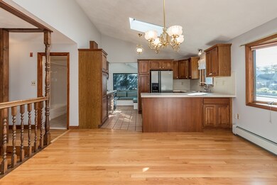 10 Lawrence St, Wilmington, MA 01887 - photo 6