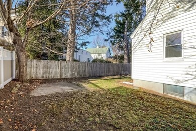 127 Albemarle Rd, Newtonville, MA 02460 - photo 6