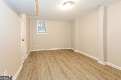 908 Bimini Ln, Forest Park, GA 30297 - photo 7