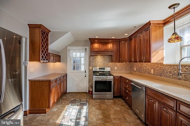 1336 Olive St, Coatesville, PA 19320 - photo 5