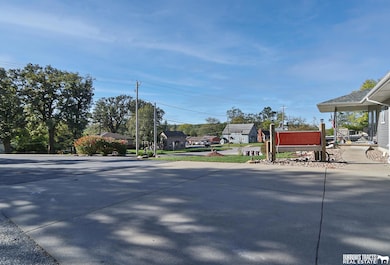 300 E Eldora Ave, Weeping Water, NE 68463 - photo 6