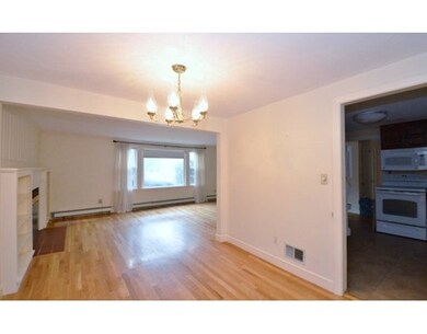 18 Wildwood Ln, Waltham, MA 02451 - photo 4