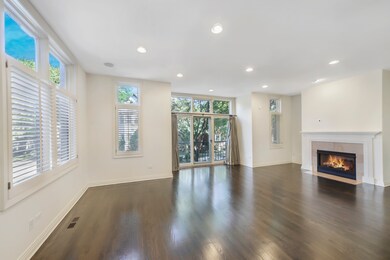 2757 N Greenview Ave unit A, Chicago, IL 60614 - photo 2