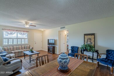 13650 N Silverbell Dr, Sun City, AZ 85351 - photo 7