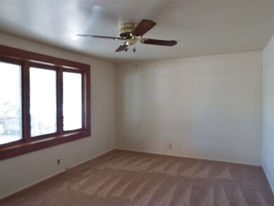 1544 Sheridan Dr, Casper, WY 82604 - photo 2