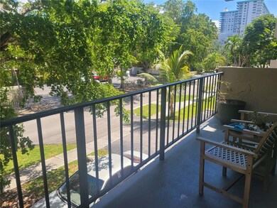 3860 NE 170th St unit 206, North Miami Beach, FL 33160 - photo 4