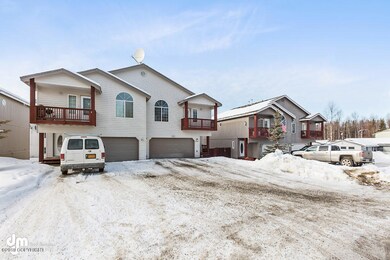 Exterior_MAX-66998-SMALL