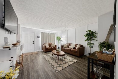 455 Three Springs Rd unit 19, Bowling Green, KY 42104 - photo 3