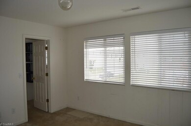 3610 Marksbury Dr, Greensboro, NC 27405 - photo 4