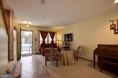 9817 Sherwood Farm Rd, Owings Mills, MD 21117 - photo 5