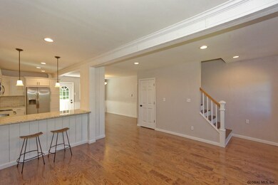 6 Acorn Ave, Rensselaer, NY 12144 - photo 6