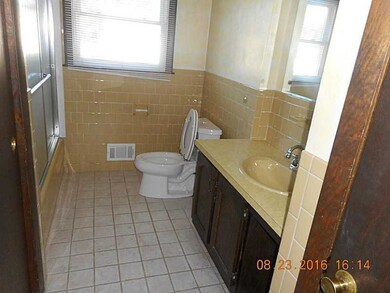 21 Glen Meadows Ct, Warwick, RI 02889 - photo 7