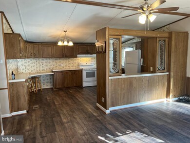 773 Kings Hwy, Colonial Beach, VA 22443 - photo 3