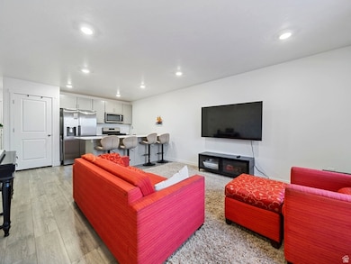 8468 W Meadow Bank Way, Magna, UT 84044 - photo 4