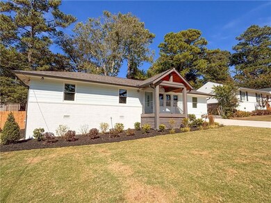 View of front of home featuring a front yard and a