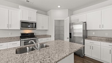 Kitchen Appliances included