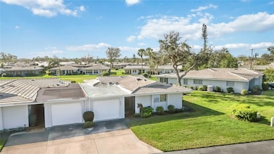 3220 Southfield Ln unit 810, Sarasota, FL 34239 - photo 4