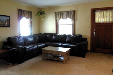 518 Roslyn Ave, Erie, PA 16505 - photo 4