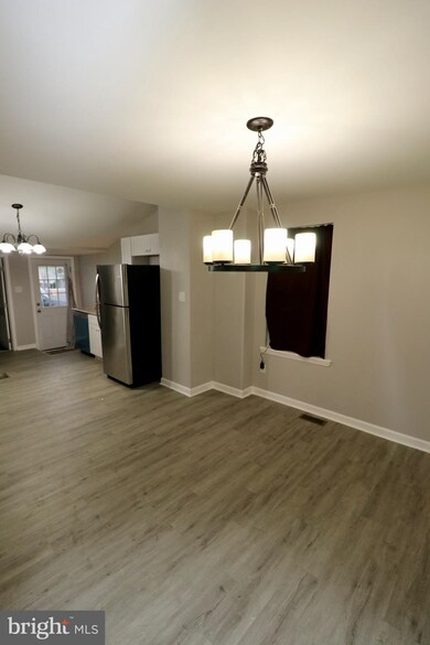 300 Morris St, Gloucester City, NJ 08030 - photo 5