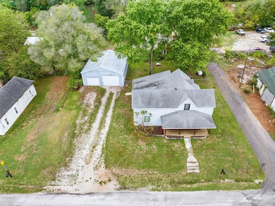 303 S Maple St, Galena, MO 65656 - photo 3