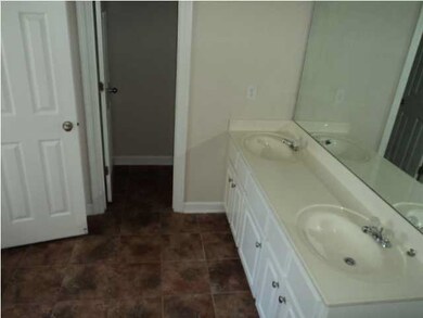 245 Charlene Dr, Byram, MS 39272 - photo 6