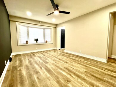 7808 Central Ave, Burbank, IL 60459 - photo 5