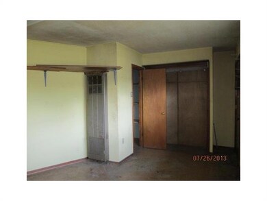 Living Room. odd shaped