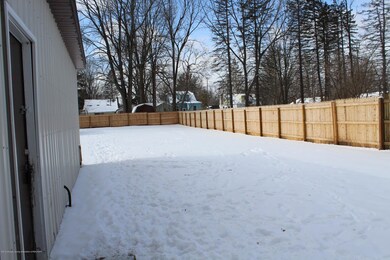 Fenced Yard