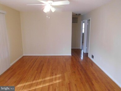 6411 Inlet St, New Carrollton, MD 20784 - photo 7