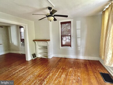 21 College Ave, Stewartstown, PA 17363 - photo 5