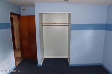 6037 Marsha Dr, Jacksonville, FL 32205 - photo 4