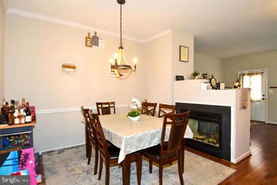 6018 Madison Overlook Ct, Falls Church, VA 22041 - photo 6