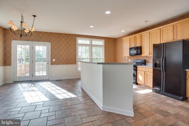 25563 Fretton Square, Chantilly, VA 20152 - photo 5