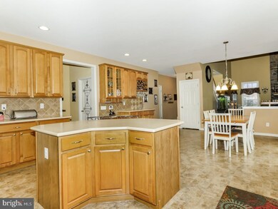 1999 Knight Rd, Green Lane, PA 18054 - photo 4