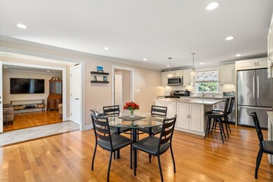 105 Brewster Rd, Waltham, MA 02451 - photo 6