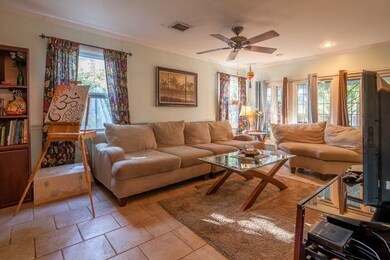 Living room (rear)