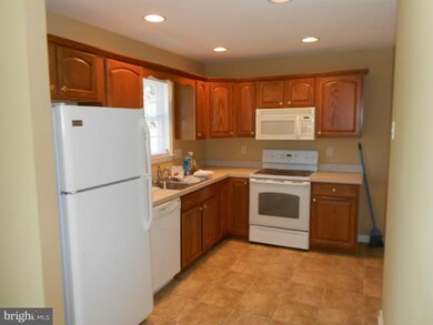 4526 Scotland Main St, Chambersburg, PA 17202 - photo 5