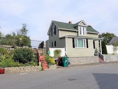 33 Jacques St, Lowell, MA 01850 - photo 2