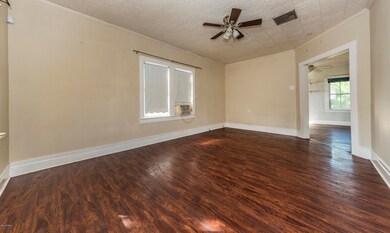 Living Room 3