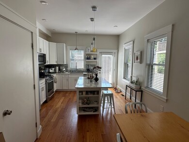 47 Wallace St unit 2, Somerville, MA 02144 - photo 5