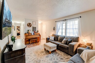 7-web-or-mls-5728MatlockDr-7